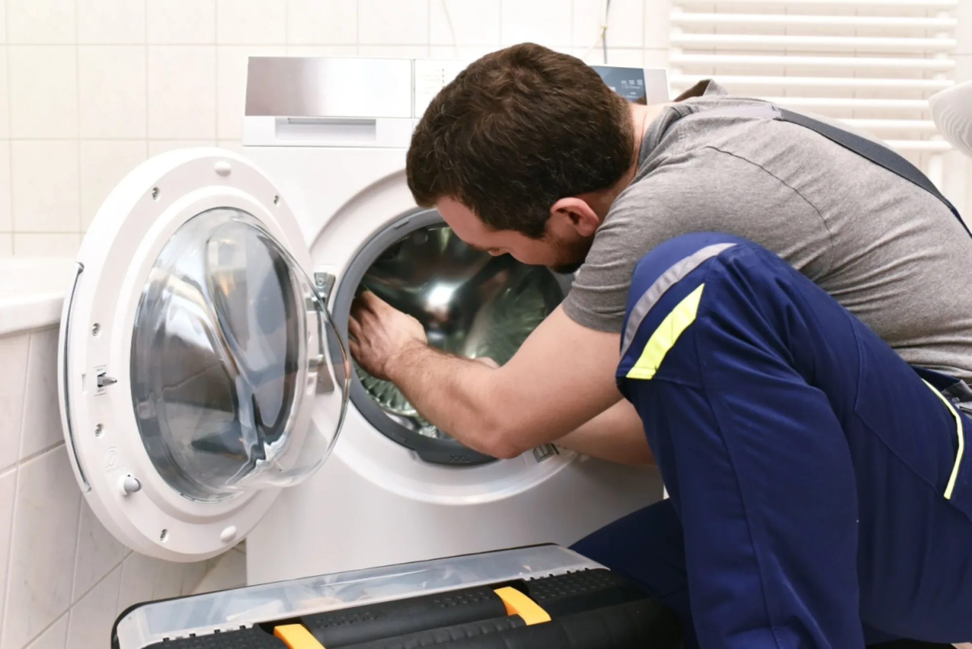 Expert Washing Machine Leak and Spin Issue Repair Dubai