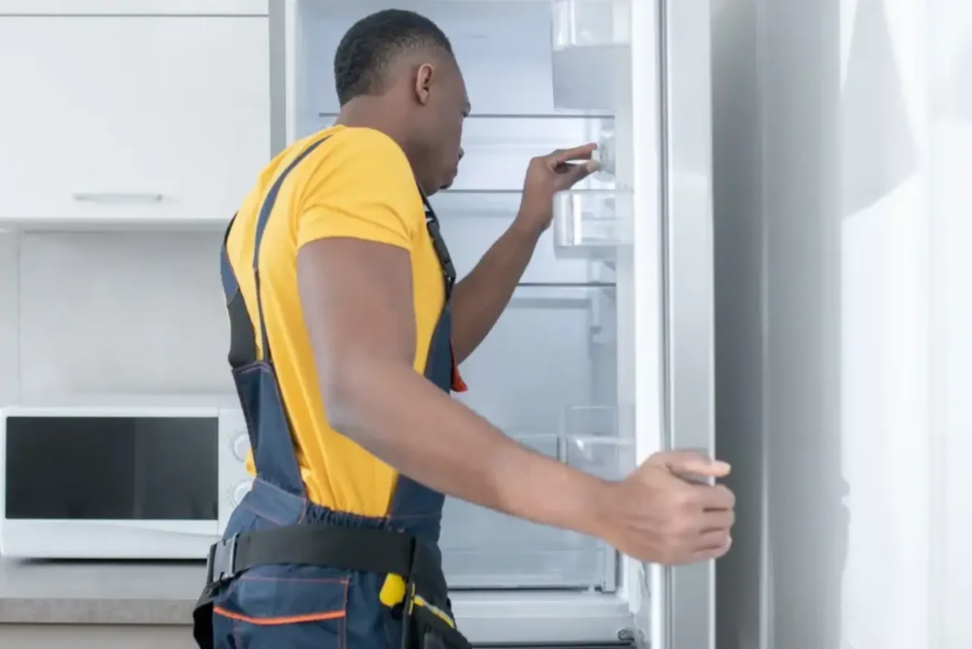 Fast and Affordable Fridge Repair Service Near Me