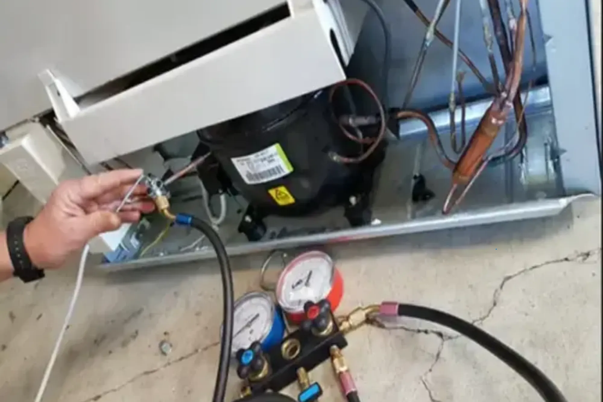 Fridge Compressor Repair Dubai