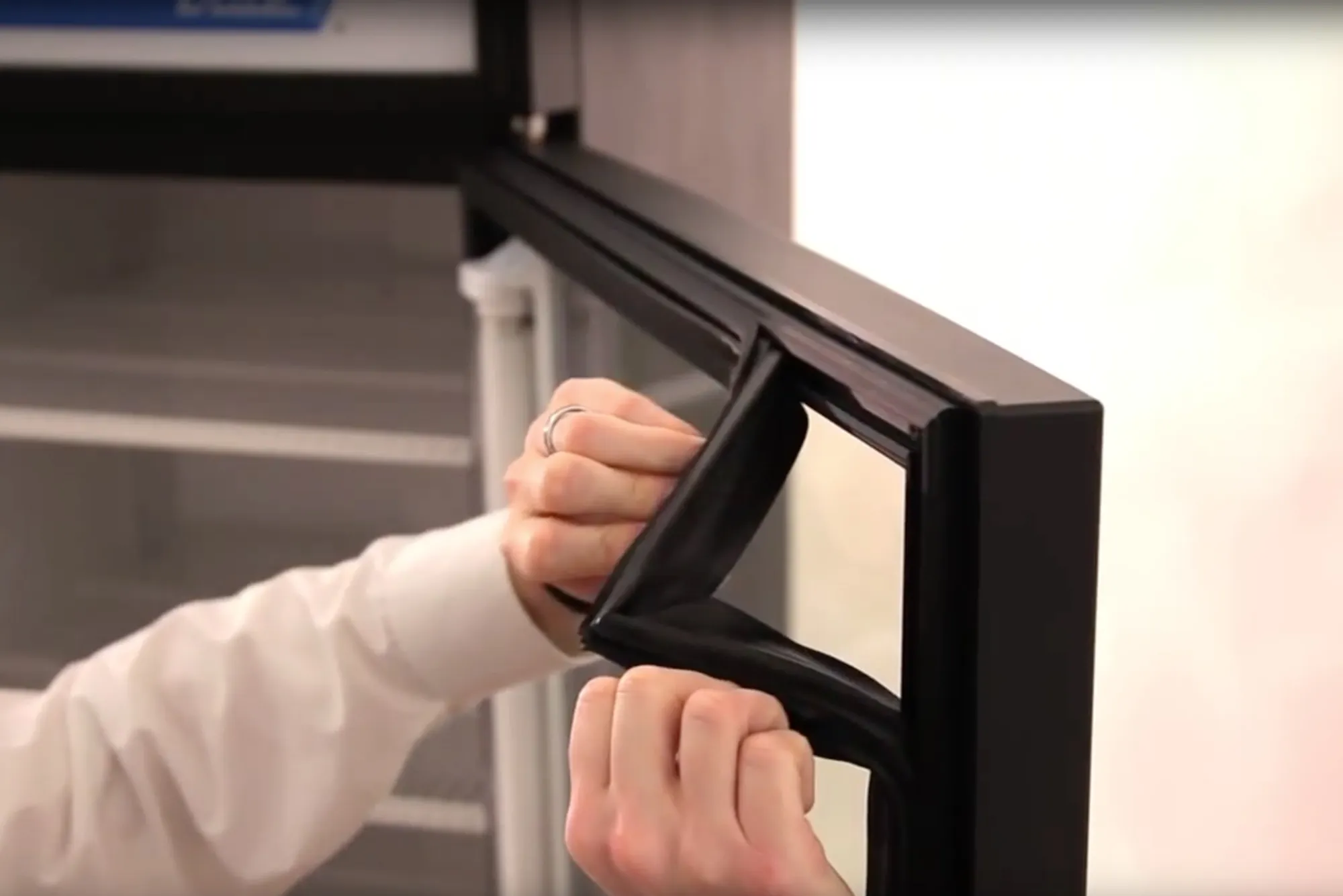 Fridge Gasket Replacement Dubai