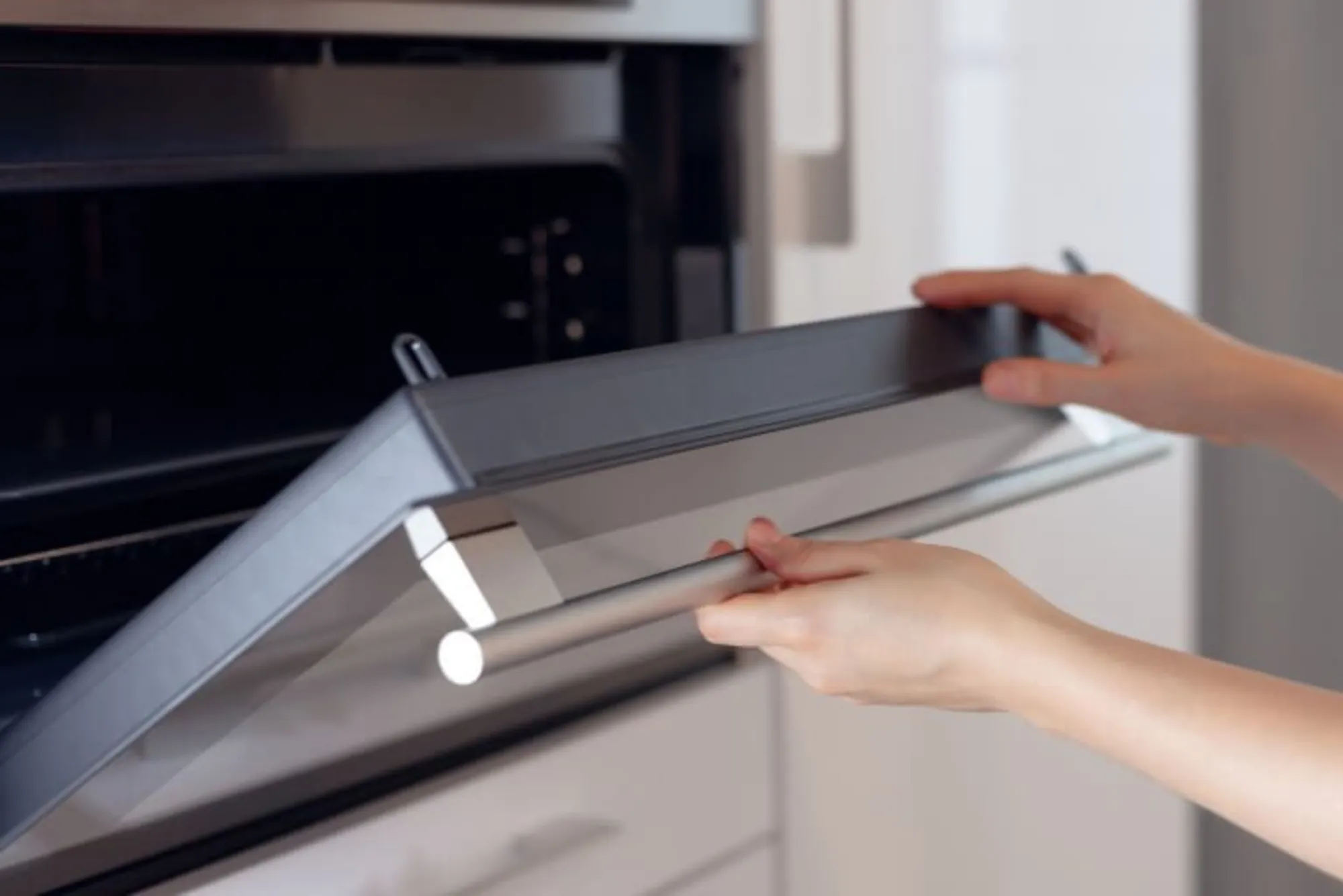 Full-Service Oven Door Alignment and Sealing Repair