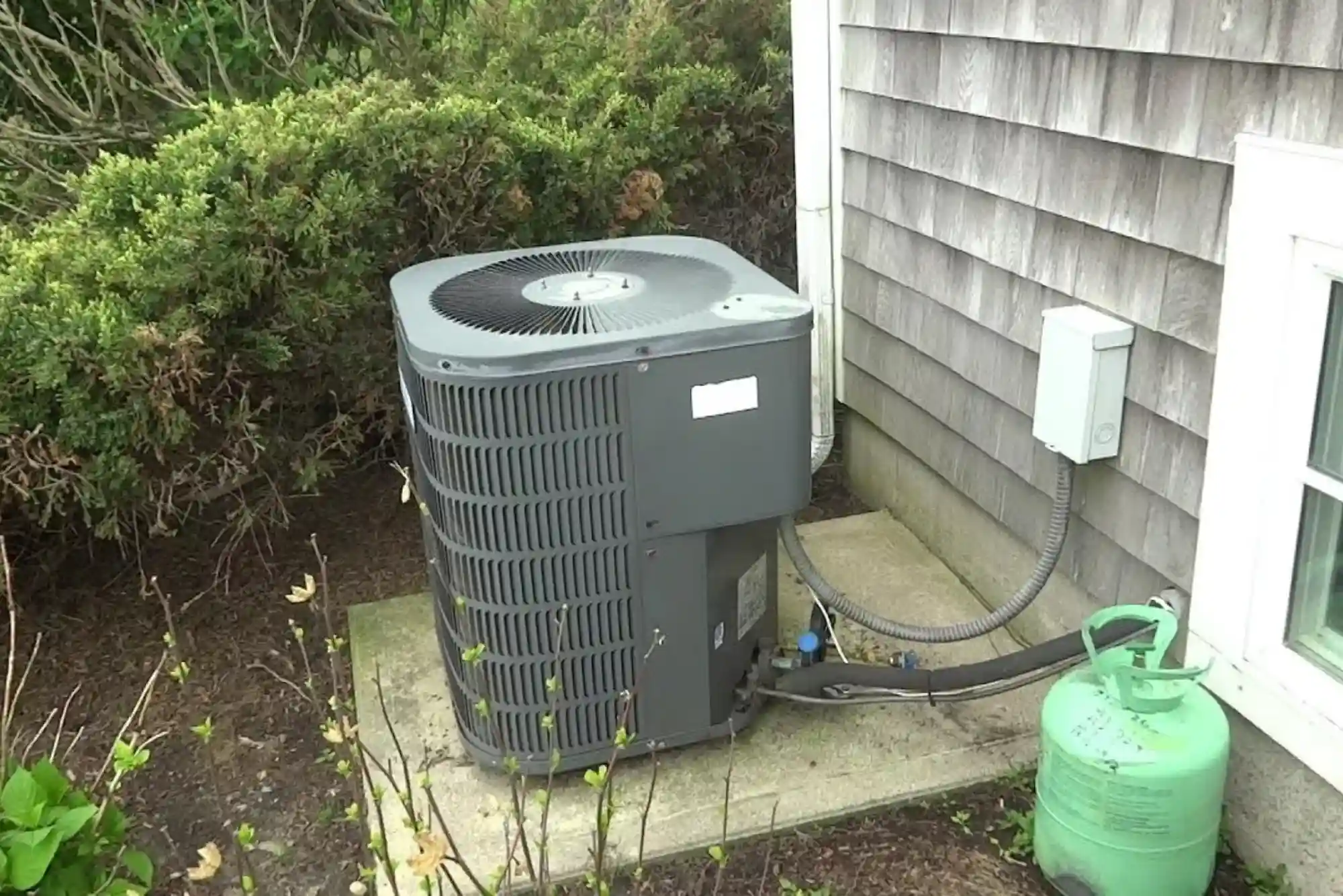 AC Not Cooling Dubai