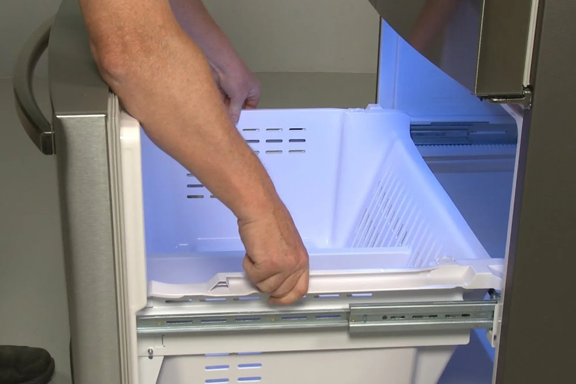 Refrigerator Crisper Drawer Repair