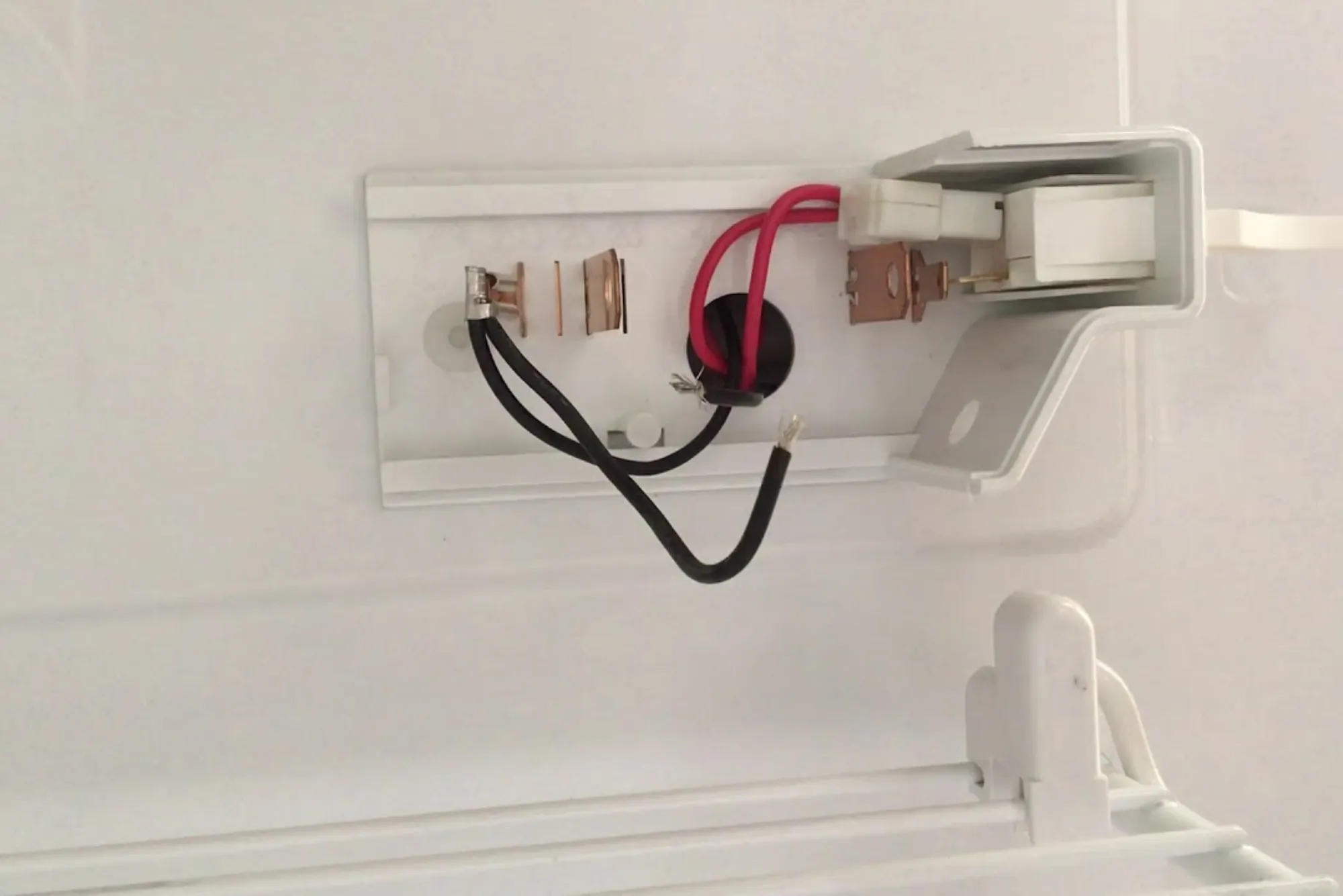 Refrigerator Light Switch Plunger